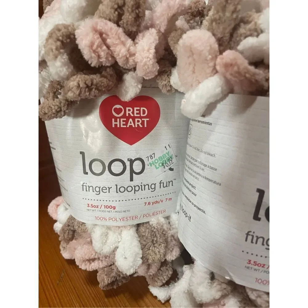 Red Heart Loop-it Finger Looping Fun 2 Pack
